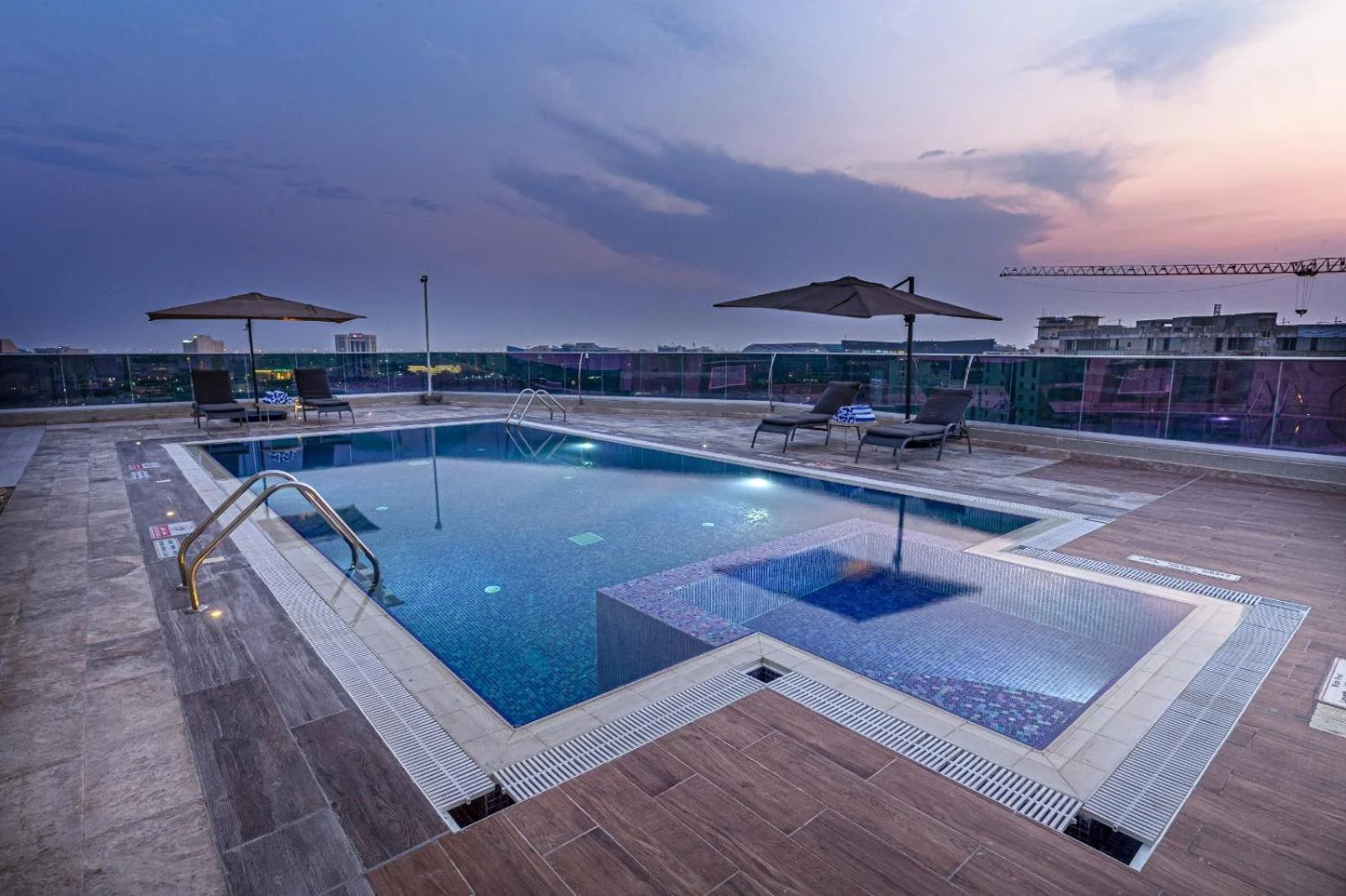 Experience Luxury at Green Park Hotel